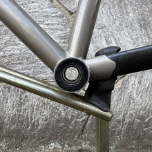 Carica l'immagine nel visualizzatore di Gallery, Colnago CT-1