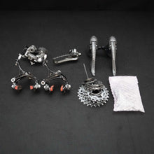 Carica l'immagine nel visualizzatore di Gallery, Campagnolo Record Titanium