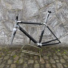 Carica l'immagine nel visualizzatore di Gallery, Colnago C64