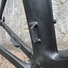 Carica l'immagine nel visualizzatore di Gallery, Trek Madone SLR 7 Disc