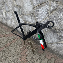 Carica l'immagine nel visualizzatore di Gallery, Trek Madone SLR 7 Disc