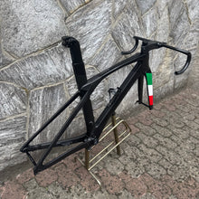 Carica l'immagine nel visualizzatore di Gallery, Trek Madone SLR 7 Disc