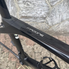 Carica l'immagine nel visualizzatore di Gallery, Trek Madone SLR 7 Disc
