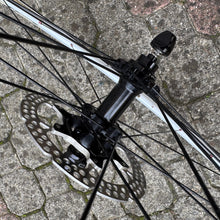 Carica l'immagine nel visualizzatore di Gallery, Colnago C59 Team Edition Disc