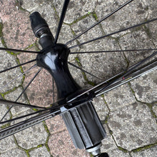 Carica l'immagine nel visualizzatore di Gallery, Mavic Cosmic Carbone SL