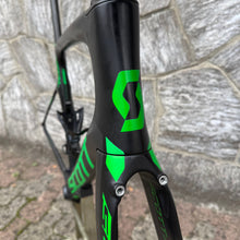 Carica l'immagine nel visualizzatore di Gallery, Scott Foil Team Issue HMX