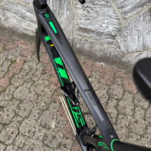 Carica l'immagine nel visualizzatore di Gallery, Scott Foil Team Issue HMX