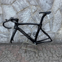 Carica l'immagine nel visualizzatore di Gallery, Pinarello Dogma F10