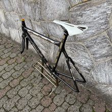 Carica l'immagine nel visualizzatore di Gallery, C4 Vyrus