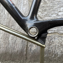 Carica l'immagine nel visualizzatore di Gallery, C4 Vyrus