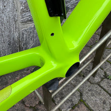 Carica l'immagine nel visualizzatore di Gallery, Bmc Team Machine SLR01