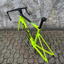 Carica l'immagine nel visualizzatore di Gallery, Bmc Team Machine SLR01
