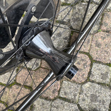 Carica l'immagine nel visualizzatore di Gallery, Campagnolo Bora Ultra WTO 45