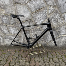 Carica l'immagine nel visualizzatore di Gallery, Specialized S-Works Tarmac SL5