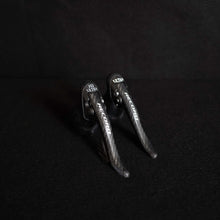 Carica l'immagine nel visualizzatore di Gallery, Campagnolo Record Titanium 10s