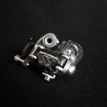 Carica l'immagine nel visualizzatore di Gallery, Campagnolo Record Titanium 10s