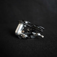 Carica l'immagine nel visualizzatore di Gallery, Campagnolo Record Titanium 10s