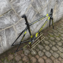 Carica l'immagine nel visualizzatore di Gallery, Colnago C40 B-Stay