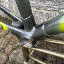 Carica l'immagine nel visualizzatore di Gallery, Colnago C40 B-Stay