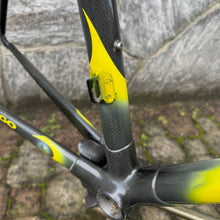 Carica l'immagine nel visualizzatore di Gallery, Colnago C40 B-Stay