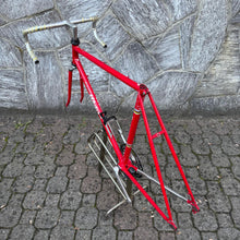 Carica l'immagine nel visualizzatore di Gallery, F. Moser San Cristobal