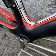 Carica l'immagine nel visualizzatore di Gallery, Specialized S-Works Tarmac SL3