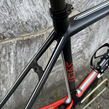 Carica l'immagine nel visualizzatore di Gallery, Specialized S-Works Tarmac SL3