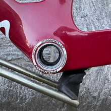 Carica l'immagine nel visualizzatore di Gallery, Pinarello Dogma F12 Disc
