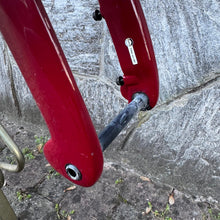 Carica l'immagine nel visualizzatore di Gallery, Pinarello Dogma F12 Disc