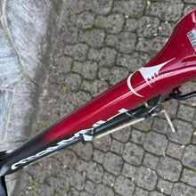 Carica l'immagine nel visualizzatore di Gallery, Pinarello Dogma F12 Disc