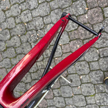 Carica l'immagine nel visualizzatore di Gallery, Pinarello Dogma F12 Disc