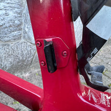 Carica l'immagine nel visualizzatore di Gallery, Pinarello Dogma F12 Disc