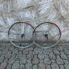 Carica l'immagine nel visualizzatore di Gallery, Campagnolo Shamal Ultra Tubular