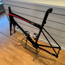 Carica l'immagine nel visualizzatore di Gallery, Trek Emonda SLR