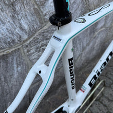 Carica l'immagine nel visualizzatore di Gallery, Bianchi Infinito CV