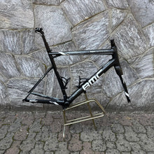 Carica l'immagine nel visualizzatore di Gallery, Bmc Team Machine SLR01