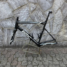 Carica l'immagine nel visualizzatore di Gallery, Bmc Team Machine SLR01