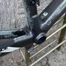 Carica l'immagine nel visualizzatore di Gallery, Bmc Team Machine SLR01
