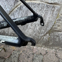 Carica l'immagine nel visualizzatore di Gallery, Bmc Team Machine SLR01