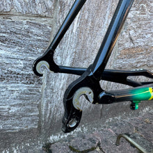 Carica l'immagine nel visualizzatore di Gallery, Colnago C40 HP World Champion