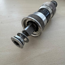 Carica l'immagine nel visualizzatore di Gallery, Campagnolo Record Titanium 10s