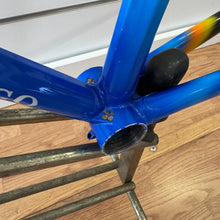 Carica l'immagine nel visualizzatore di Gallery, Colnago Master Mapei