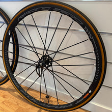 Carica l'immagine nel visualizzatore di Gallery, Fulcrum Racing Zero Nite