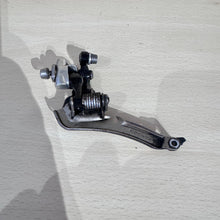 Carica l'immagine nel visualizzatore di Gallery, Campagnolo Record Titanium 10s