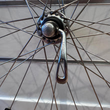 Carica l'immagine nel visualizzatore di Gallery, Ambrosio Evolution TQB - Campagnolo Record hubs