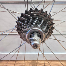 Carica l'immagine nel visualizzatore di Gallery, Ambrosio Evolution TQB - Campagnolo Record hubs
