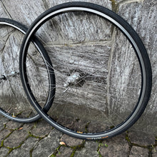 Carica l'immagine nel visualizzatore di Gallery, Ambrosio Excellence TQB - Campagnolo Record hubs