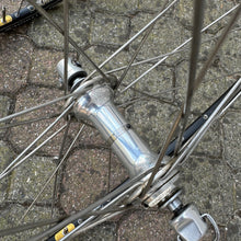 Carica l'immagine nel visualizzatore di Gallery, Ambrosio Excellence - Campagnolo Record hubs