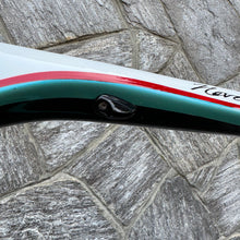 Carica l'immagine nel visualizzatore di Gallery, Bianchi 928 Superleggera - 125 Anniversary