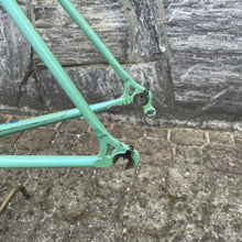Carica l'immagine nel visualizzatore di Gallery, Bianchi Campione del Mondo